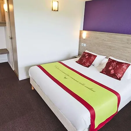 Kyriad Szálloda Cambrai