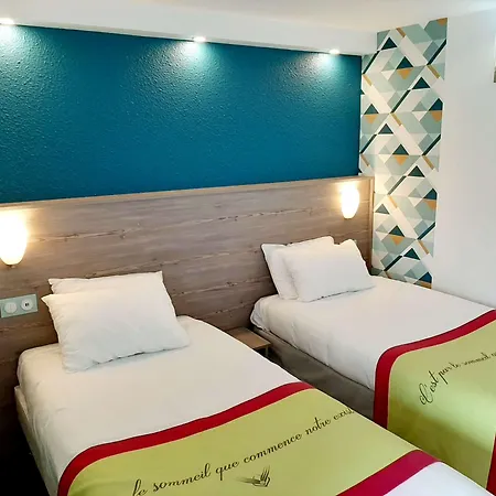 Kyriad Hotel 3*
