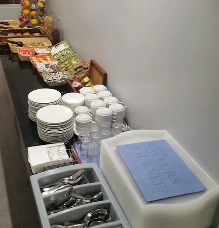 Kyriad Hotel 3*